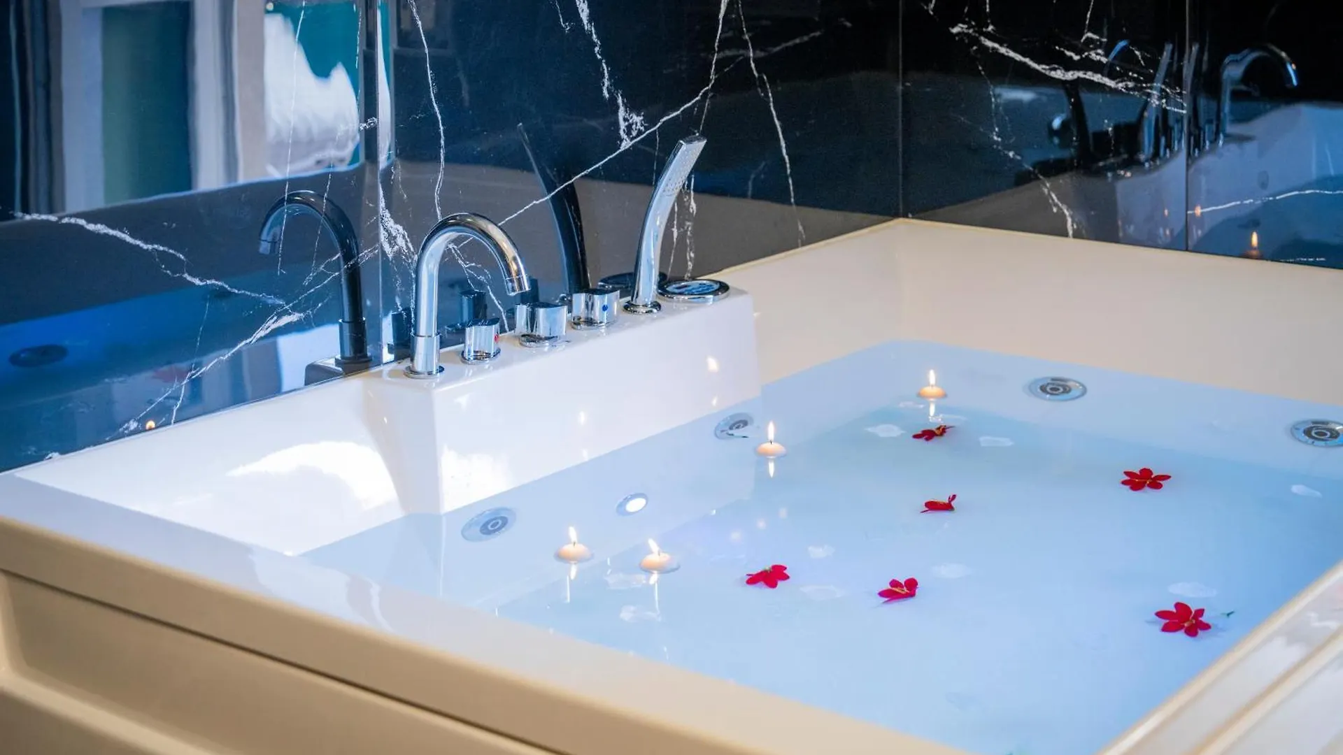 Exclusive With Jacuzzi Between Portofino And 5 Terre Chiavari