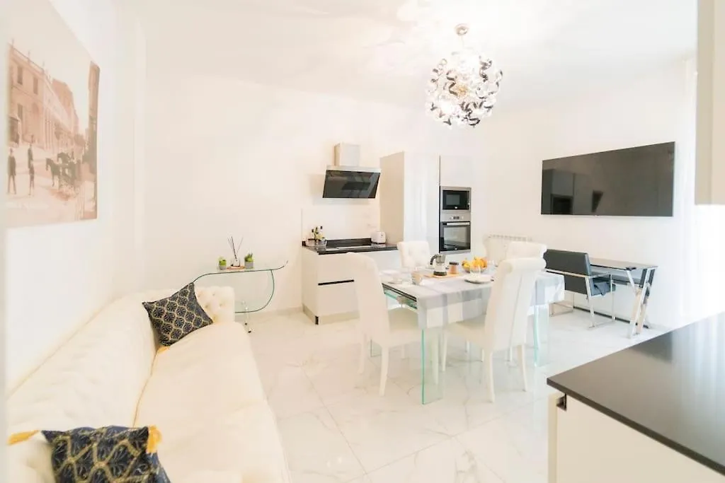 Exclusive With Jacuzzi Between Portofino And 5 Terre Chiavari 0*,